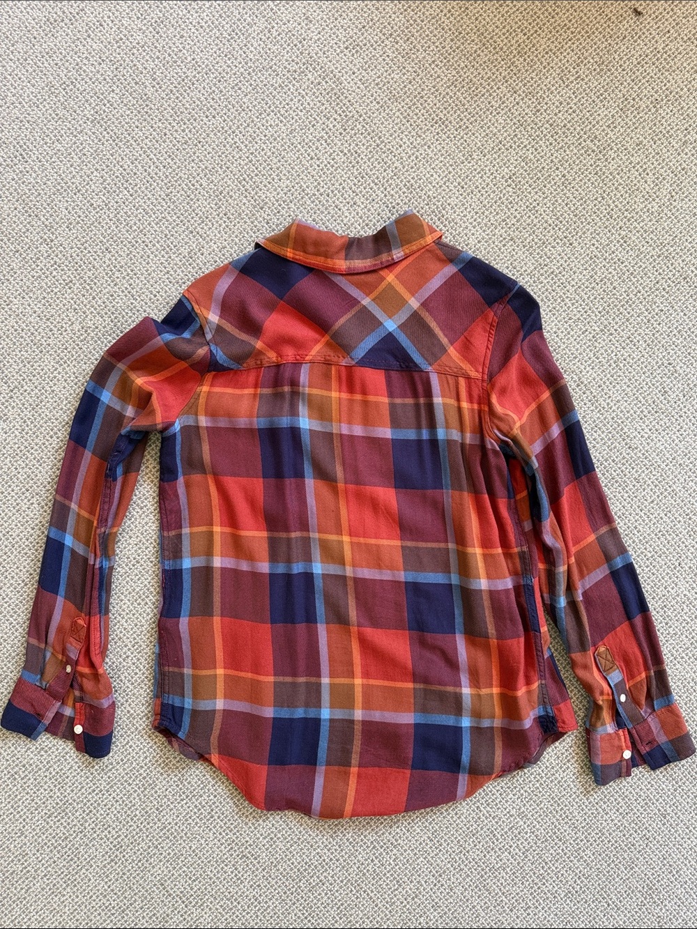 Fall plaid button down - size S - Picture 5 of 5